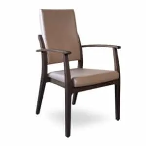 Stoel voor revalidatie kliniek. Stoelen ouderenzorg Bruine leren eetkamerstoel met donkerhouten frame