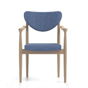 Stapelbare eetkamerstoel Evi bruin houten frame en blauwe bekleding