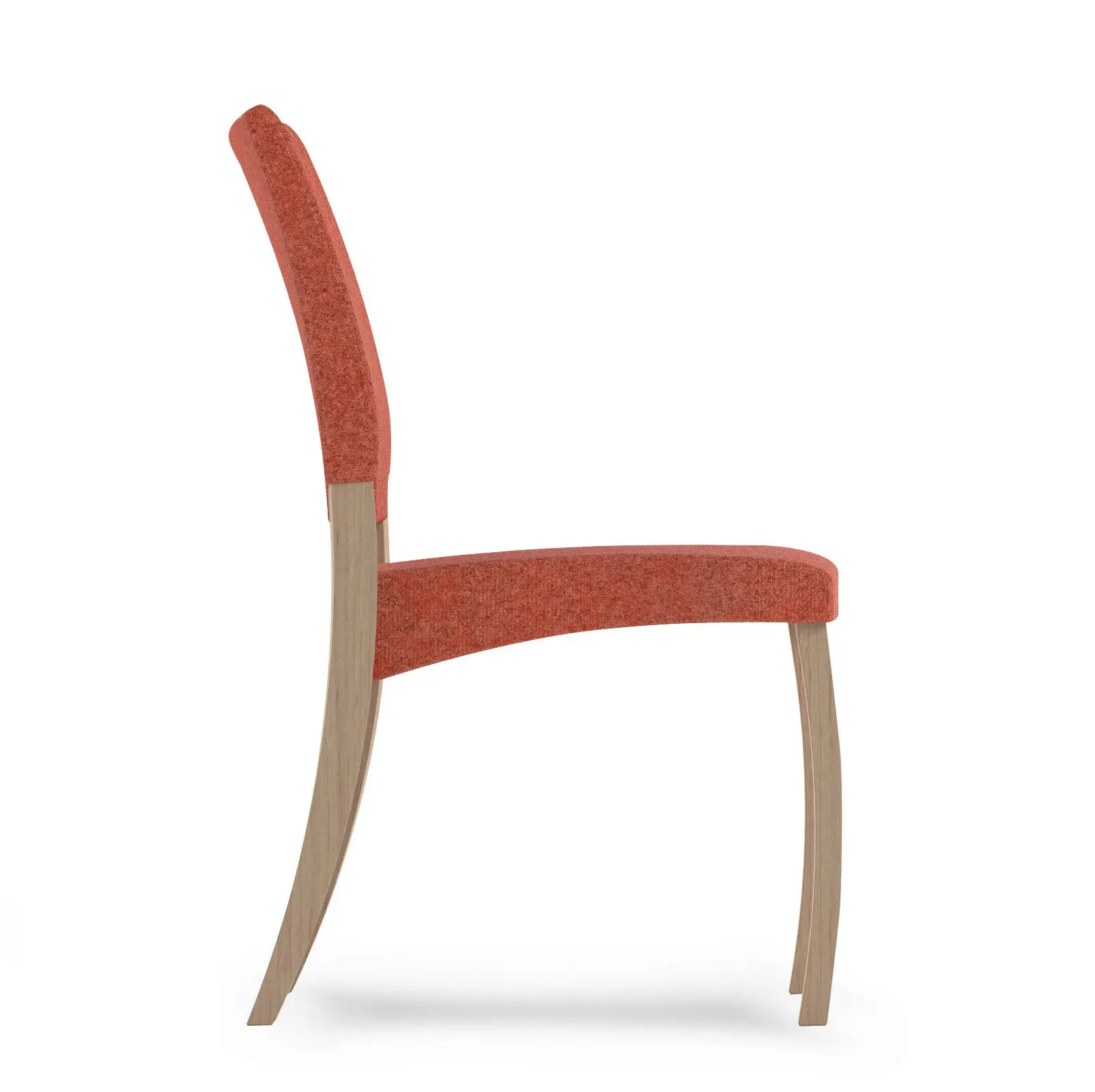 Stoel voor senioren met bruin hout en oranje bekleding