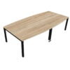 Grote eettafel op wielen voor de zorg