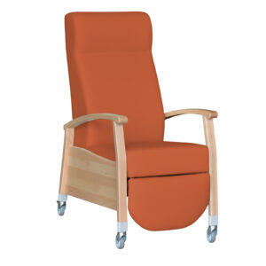 Fauteuil op wielen oranje bekleding